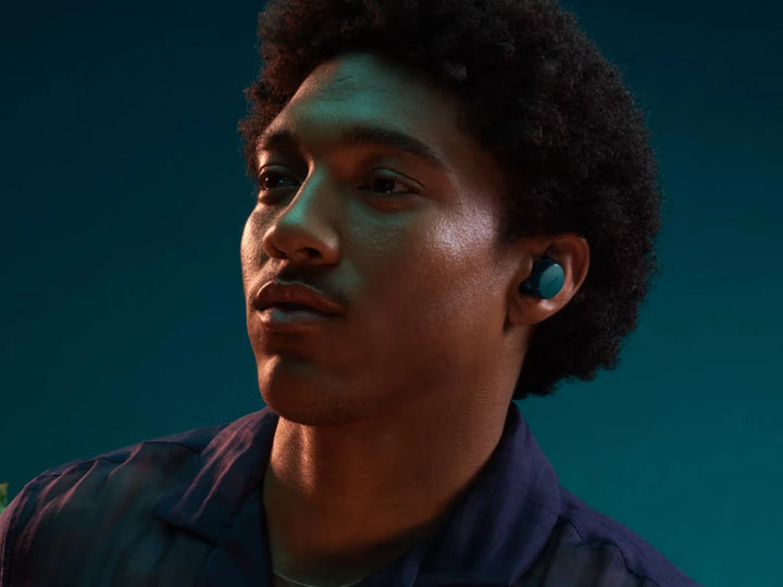 Audífonos inalámbricos Bose QuietComfort Earbuds Twilight Blue – Imagen 2 – Bose Perú